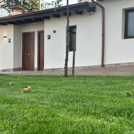 Apartamentos Cottage Faro de Arriba