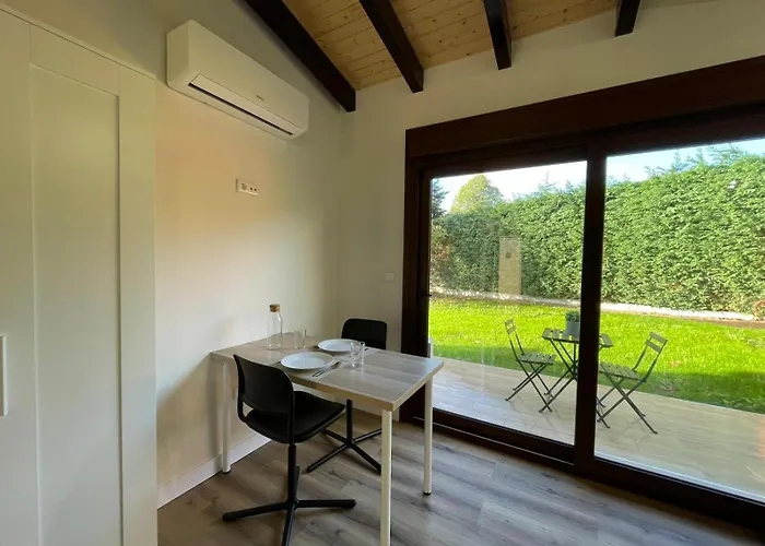 Apartamentos Cottage Apartment *